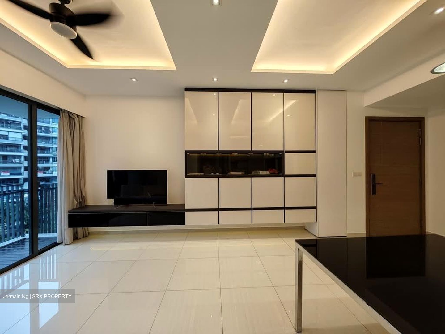 The Palette (D18), Condominium #586761141